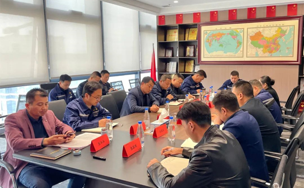 錨定目標(biāo)不放松！裕隆氣體營(yíng)銷中心4月工作例會(huì)順利召開(kāi)